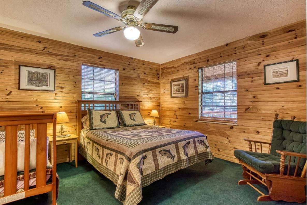 Sunset Ridge Cabin Pigeon Forge Buitenkant foto